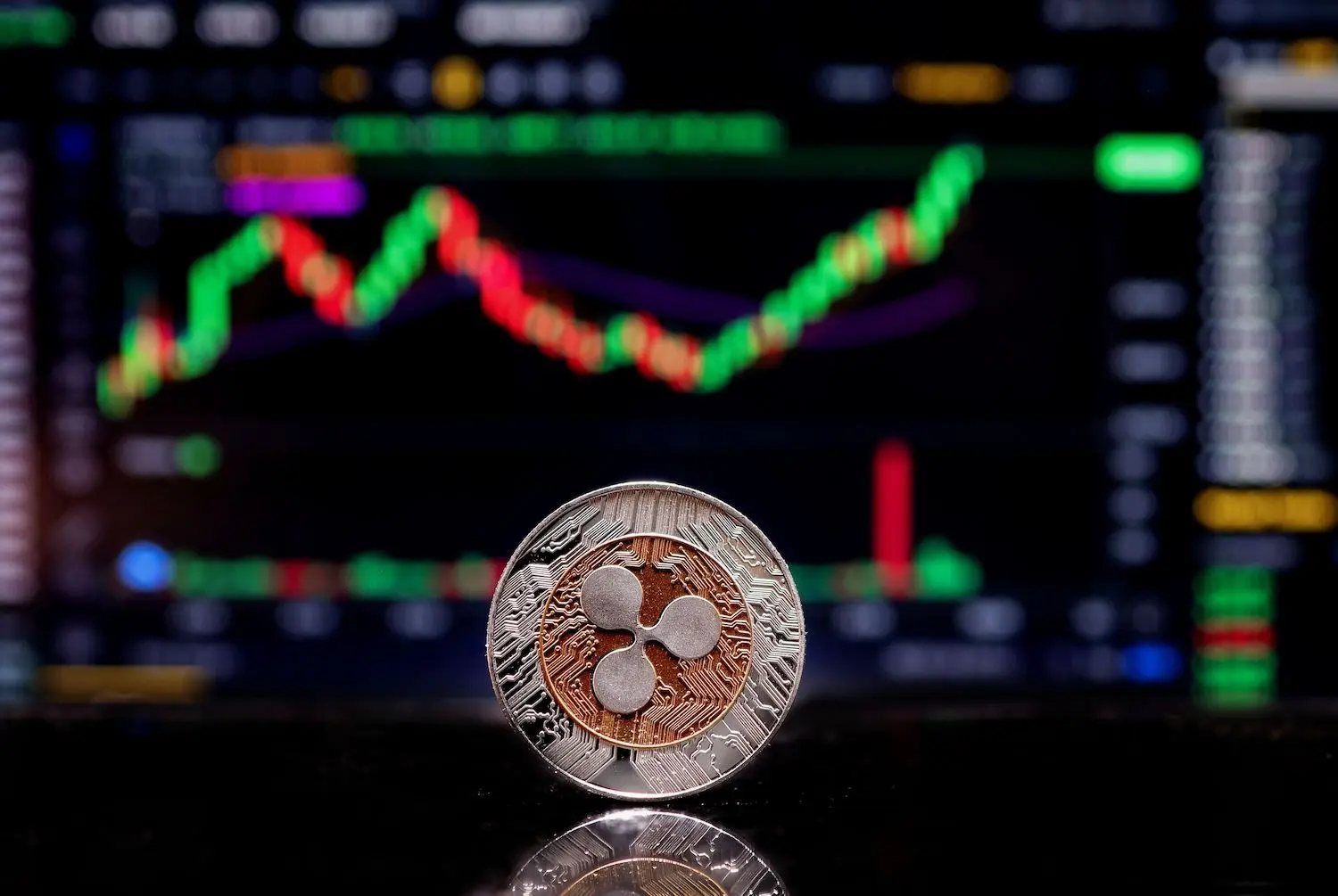 XRP、新規ETF初日に1億3,000万ドルの資金流入を獲得も、 ビットコイン・イーサリアム・ソラナの後塵を拝す
