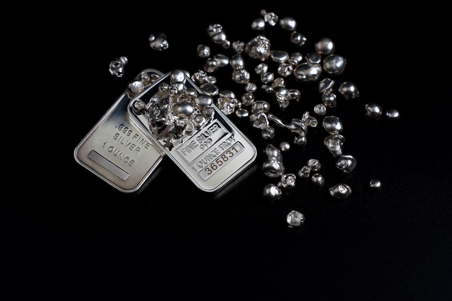 desktop-은값-급등-시가총액-45조-달러-nvidia-추월…애널리스트들-비트코인도-유사한-대폭발-전망