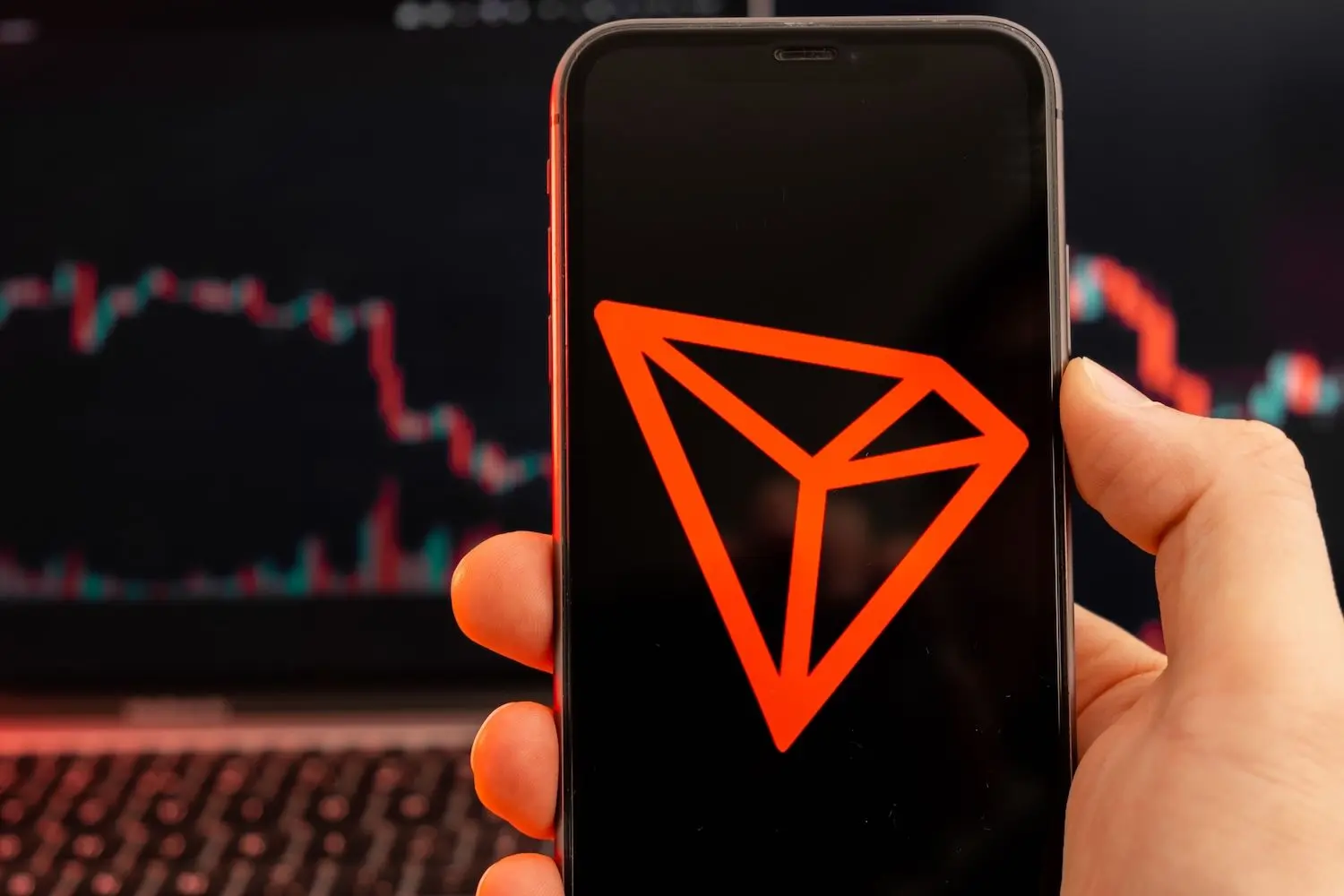 Tumpukan Stablecoin Tron Senilai $80,2 Miliar Bantu TRX Bertahan di Tengah Koreksi 40% Altcoin
