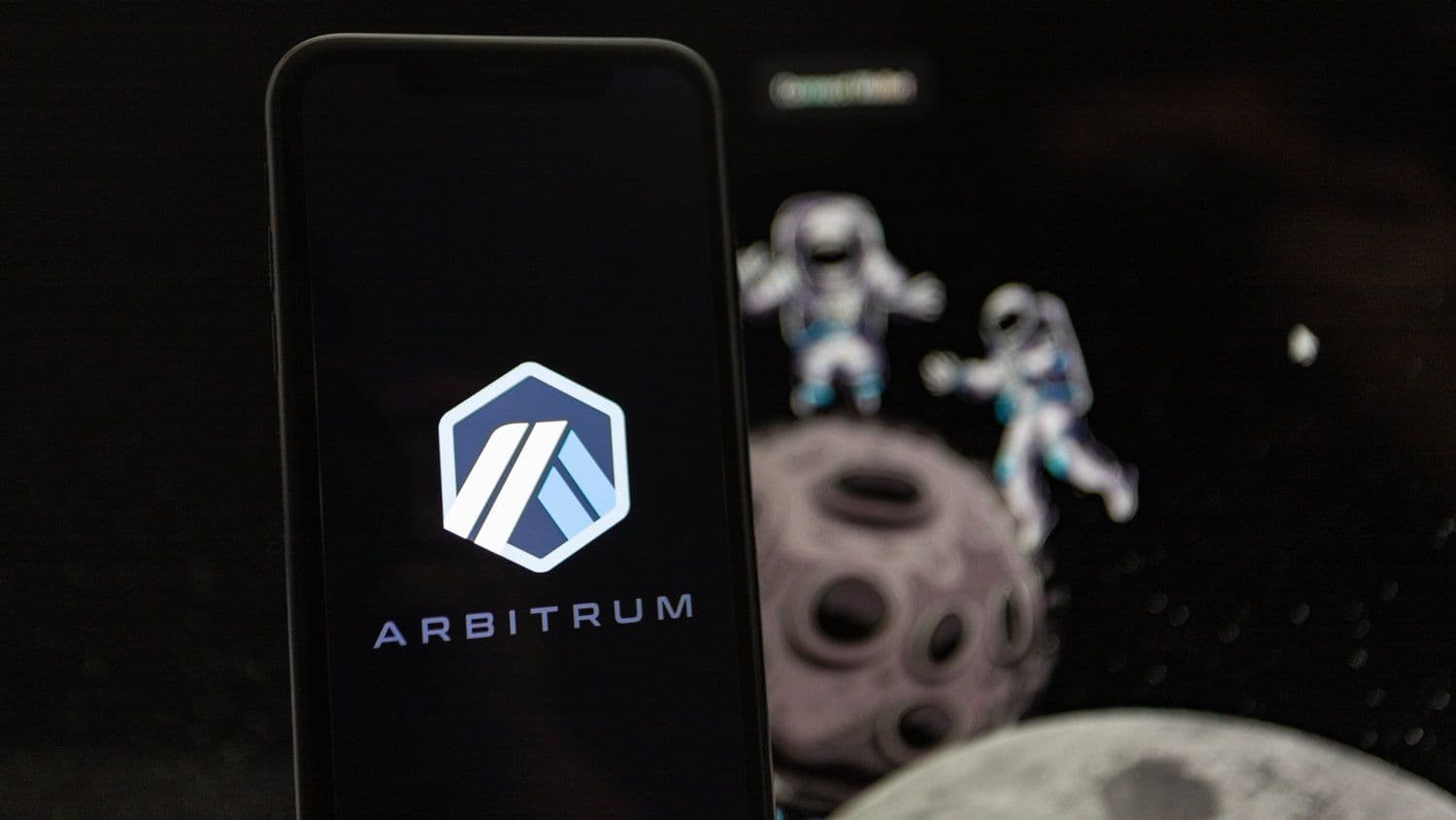Arbitrumが「すぐには」ベースドロールアップを採用しないと スティーブン・ゴールドフェダーが語る