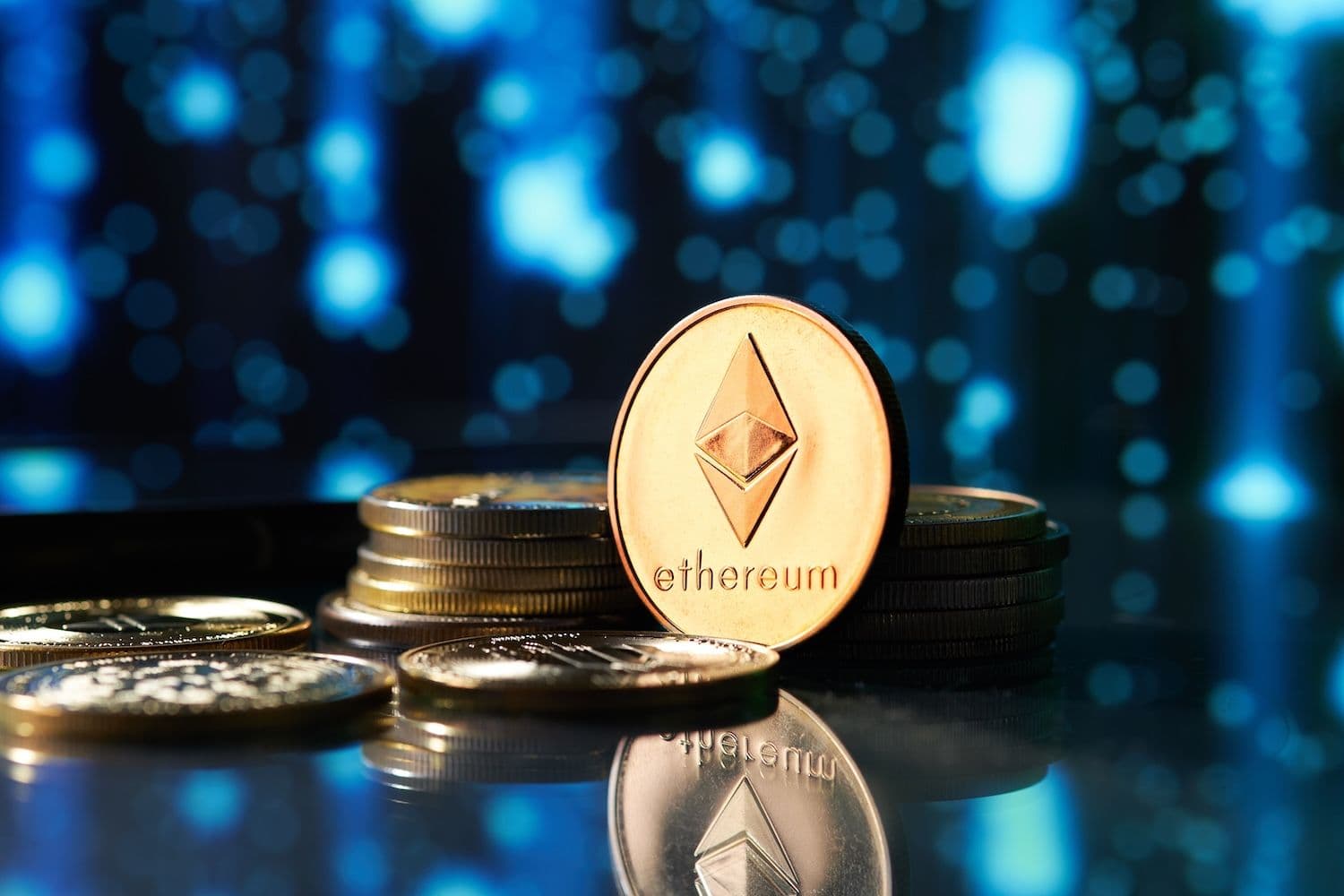 desktop-ethereum-สร้างรูปแบบสามเหลี่ยม-พร้อมแนวรับที่-3130-ดอลลาร์-ขณะที่การเคลื่อนไหวครั้งถัดไปรออยู่