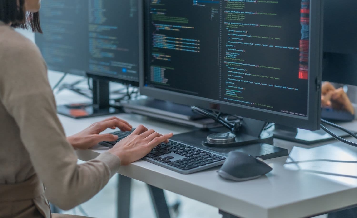 desktop-fundação-cardano-compromete-investimento-ada-de-oito-dígitos-para-impulsionar-a-adoção-de-defi