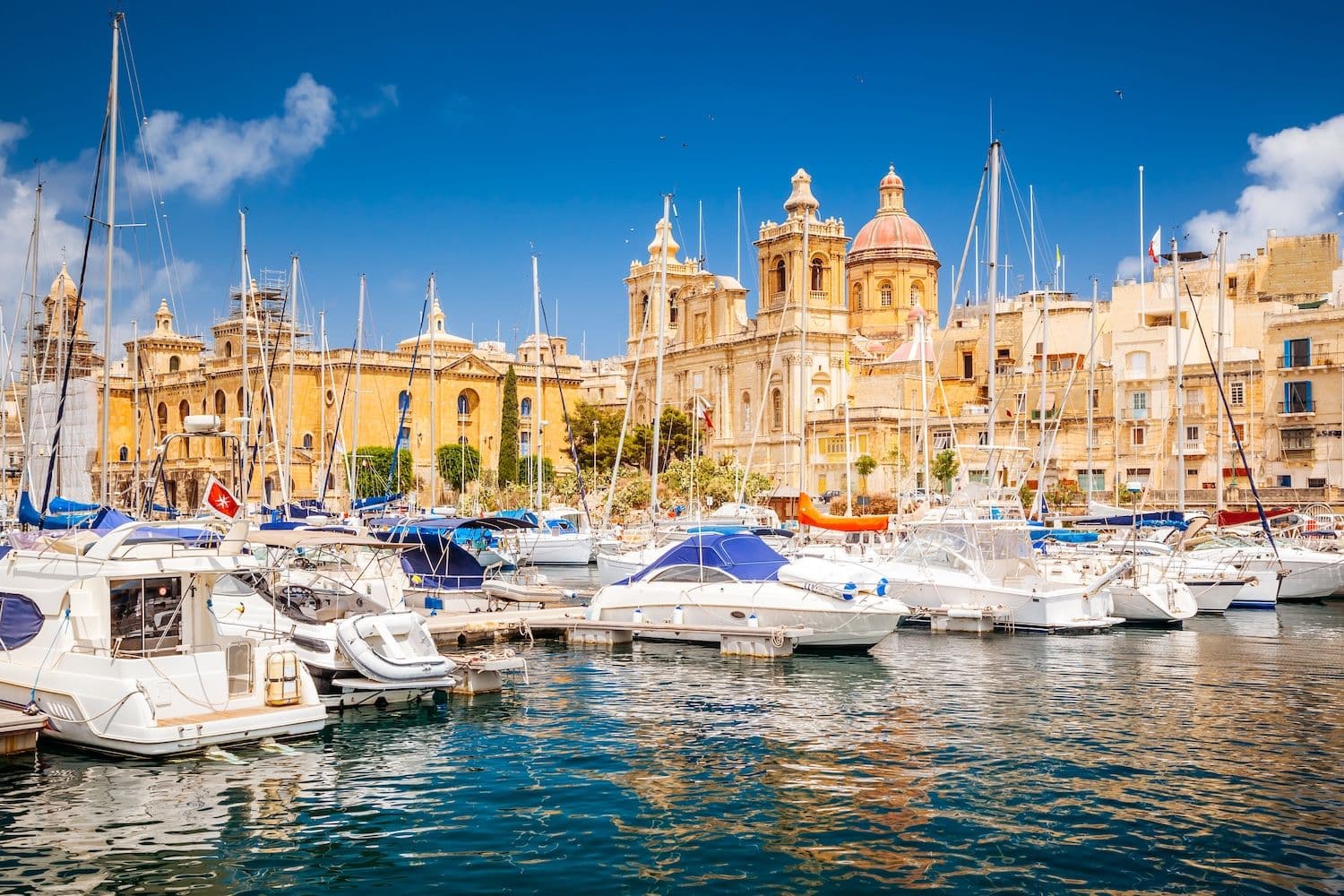 Snelle cryptolicenties van Malta ontvangen kritiek van EU financiële waakhond