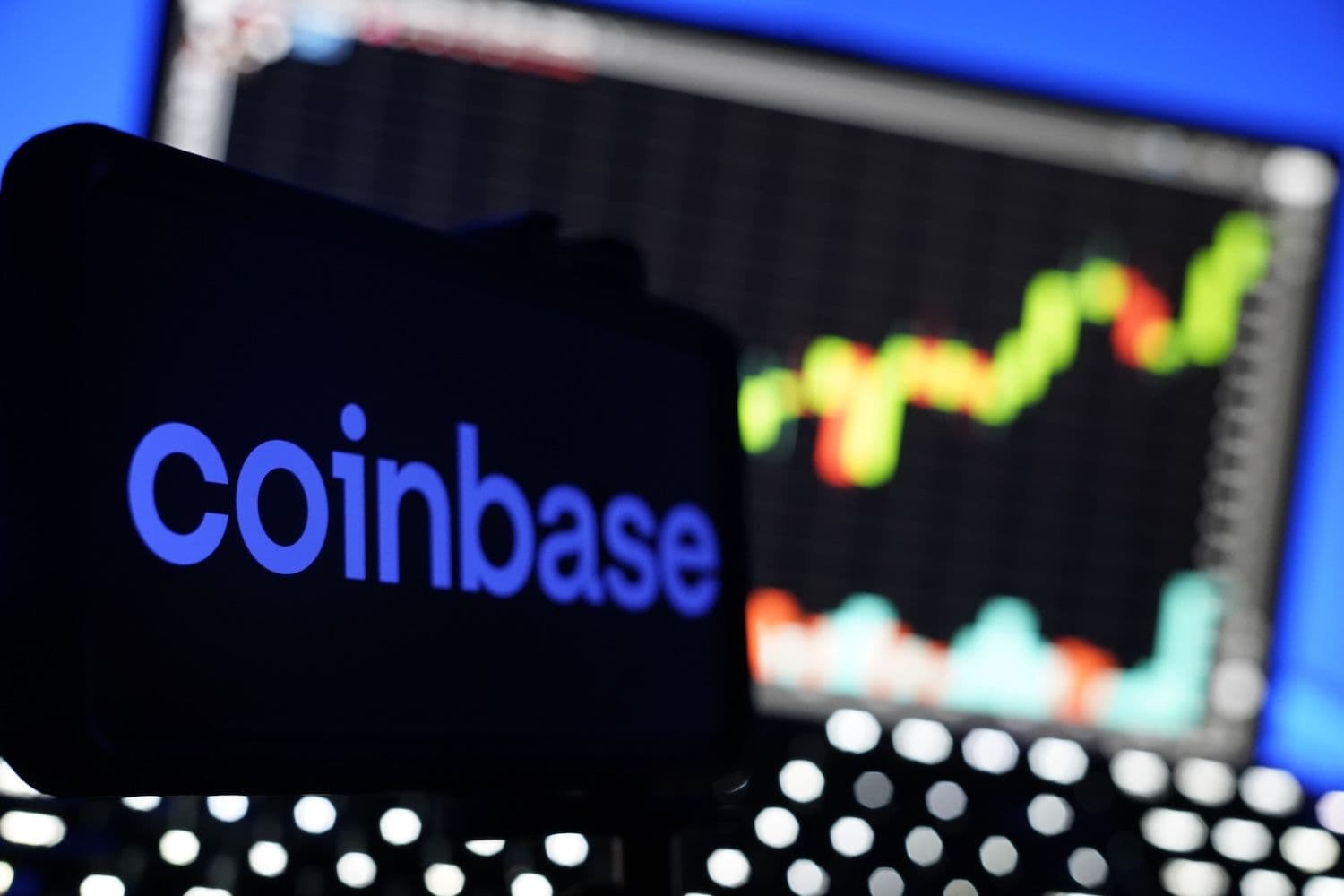 Coinbase, İşlem Hacmi $2.7 Trilyon Dolara Ulaşınca Cardano Varlıklarını Tek Bir Ayda İkiye Katladı