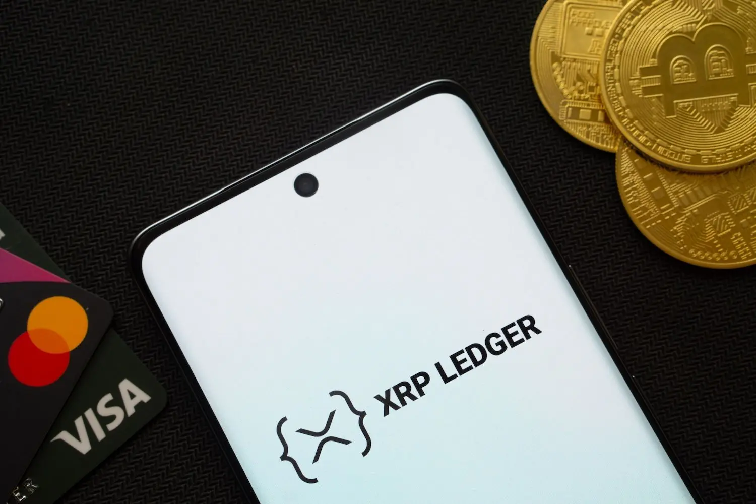 Spot ETF lansmanının ardından XRP Ledger'da 644 milyon dolar net girişle anormal işlem artışı