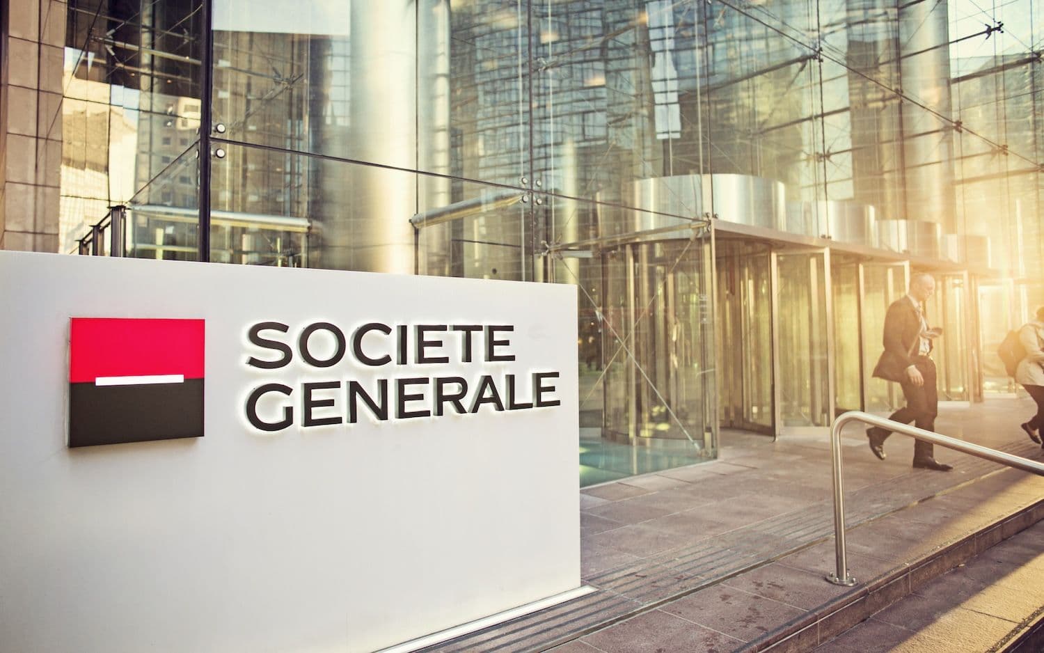 desktop-societe-generale-hợp-tác-với-bullish-europe-để-ra-mắt-stablecoin-usd