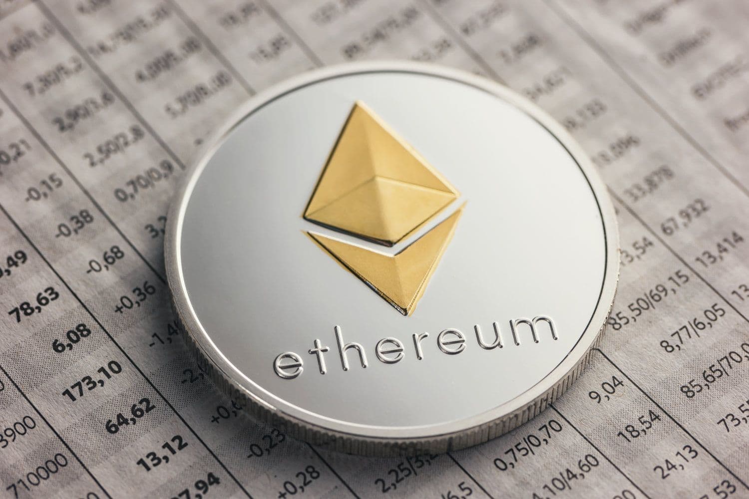desktop-ethereum-preis-könnte-15-millionen-us-dollar-erreichen-da-krypto-etfs-und-institutionelle-adoption-zunehmen-prognostizieren-experten