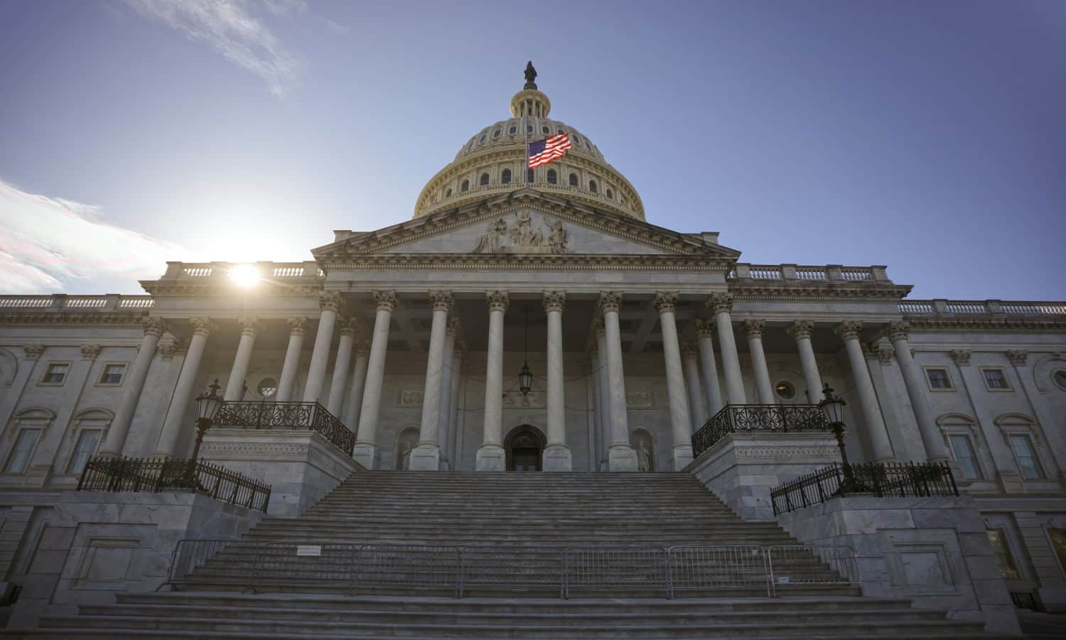 Senate postpones the Clarity Act vote until September as lawmakers leave for August recess (Image: Shutterstock)