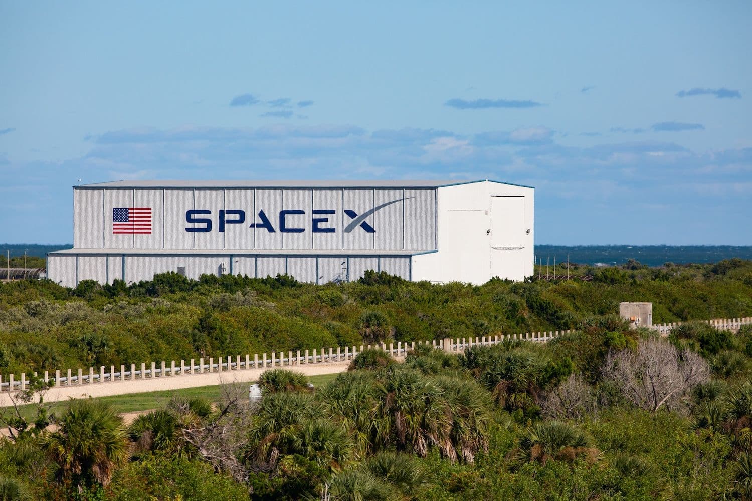 Worries over an exodus of capital from Bitcoin grow as Elon Musk's company nears one of the market's largest ever stock listings. (Image: Shutterstock)