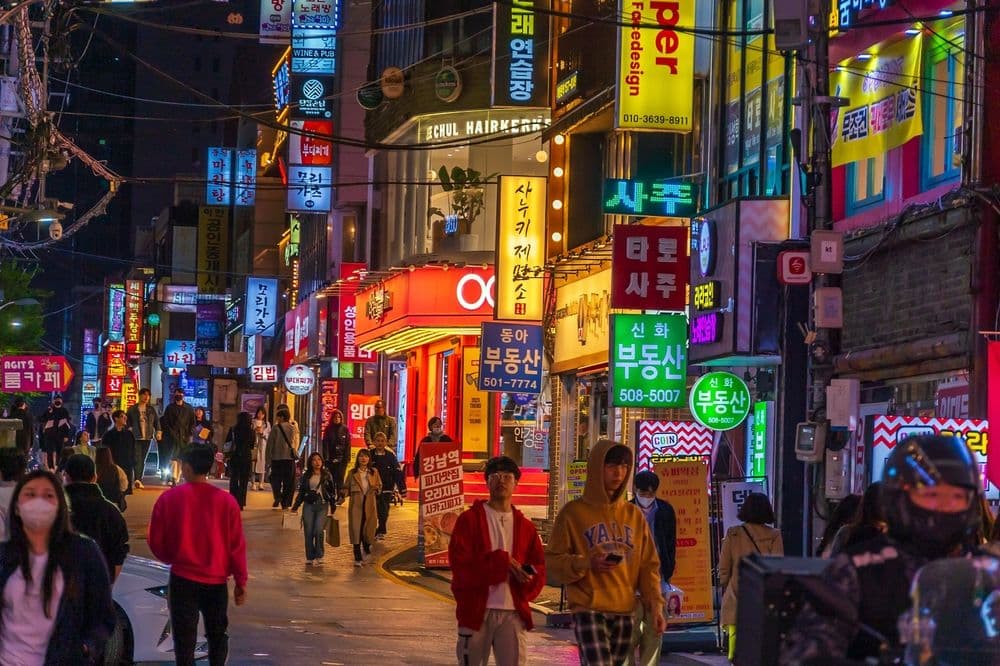 韩国千亿美元难题:谁来为1600万加密交易者打造韩元稳定币?