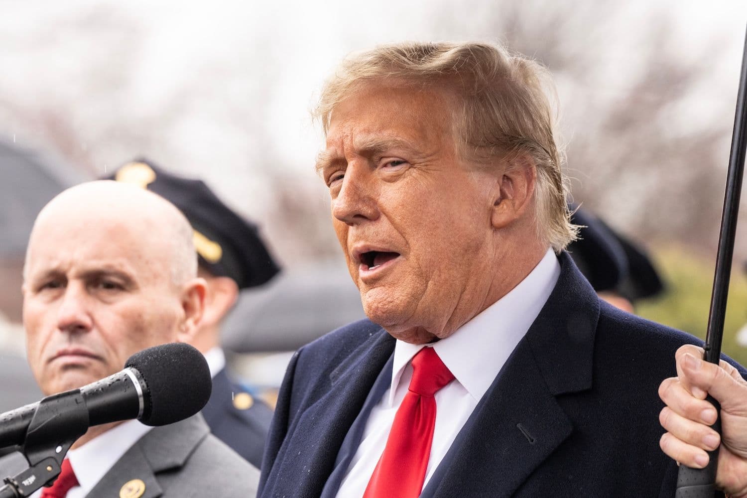 Federal ethics filings tied to the U.S. president show seven-figure crypto earnings piling up throughout 2025. (Image: Shutterstock)