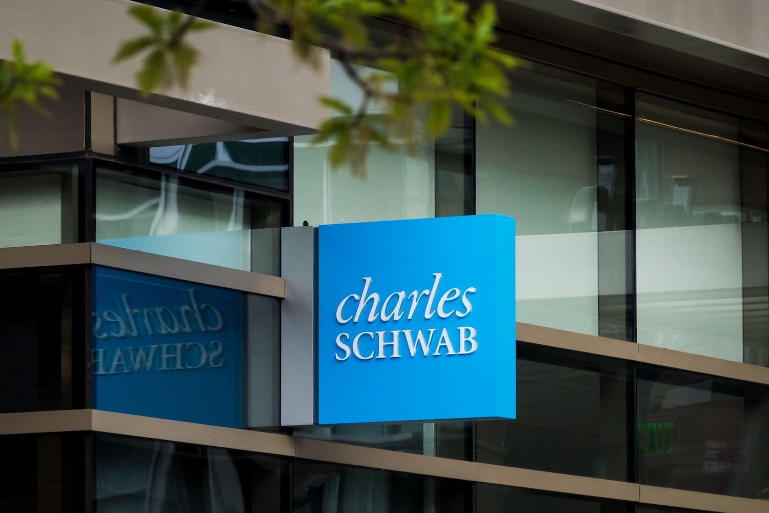 Schwab Warns Even 1% Bitcoin Allocation Reshapes Portfolio Dynamics