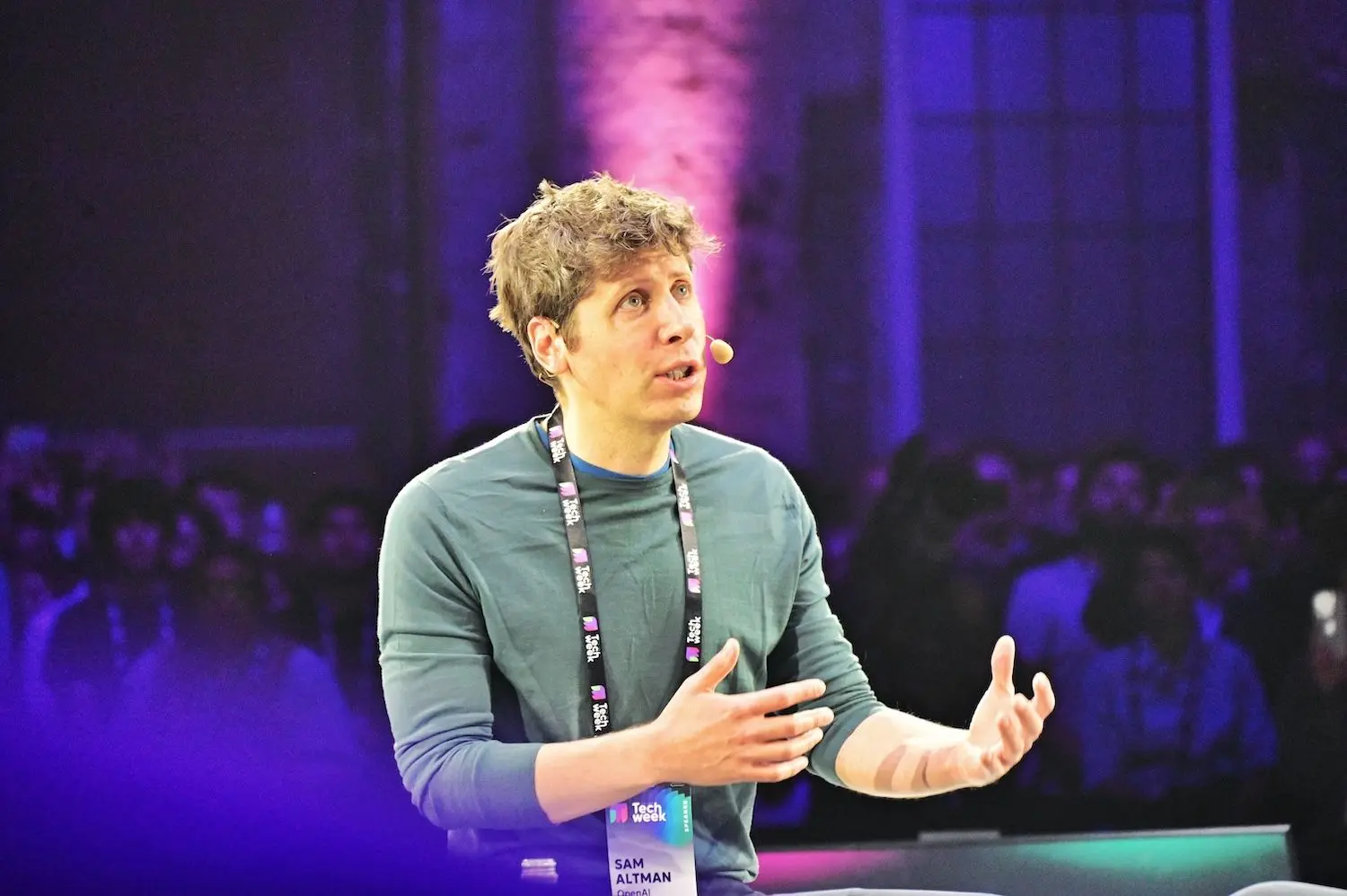 Senators saw OpenAI's Astra model family up close as Sam Altman worked Washington ahead of a federal review deadline. (Image: Shutterstock)