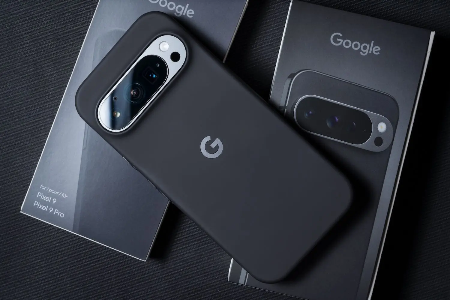 Pixel smartphones receive a Google security update fixing a modem zero-day possibly used in targeted zero-click attacks (Image: Shutterstock)