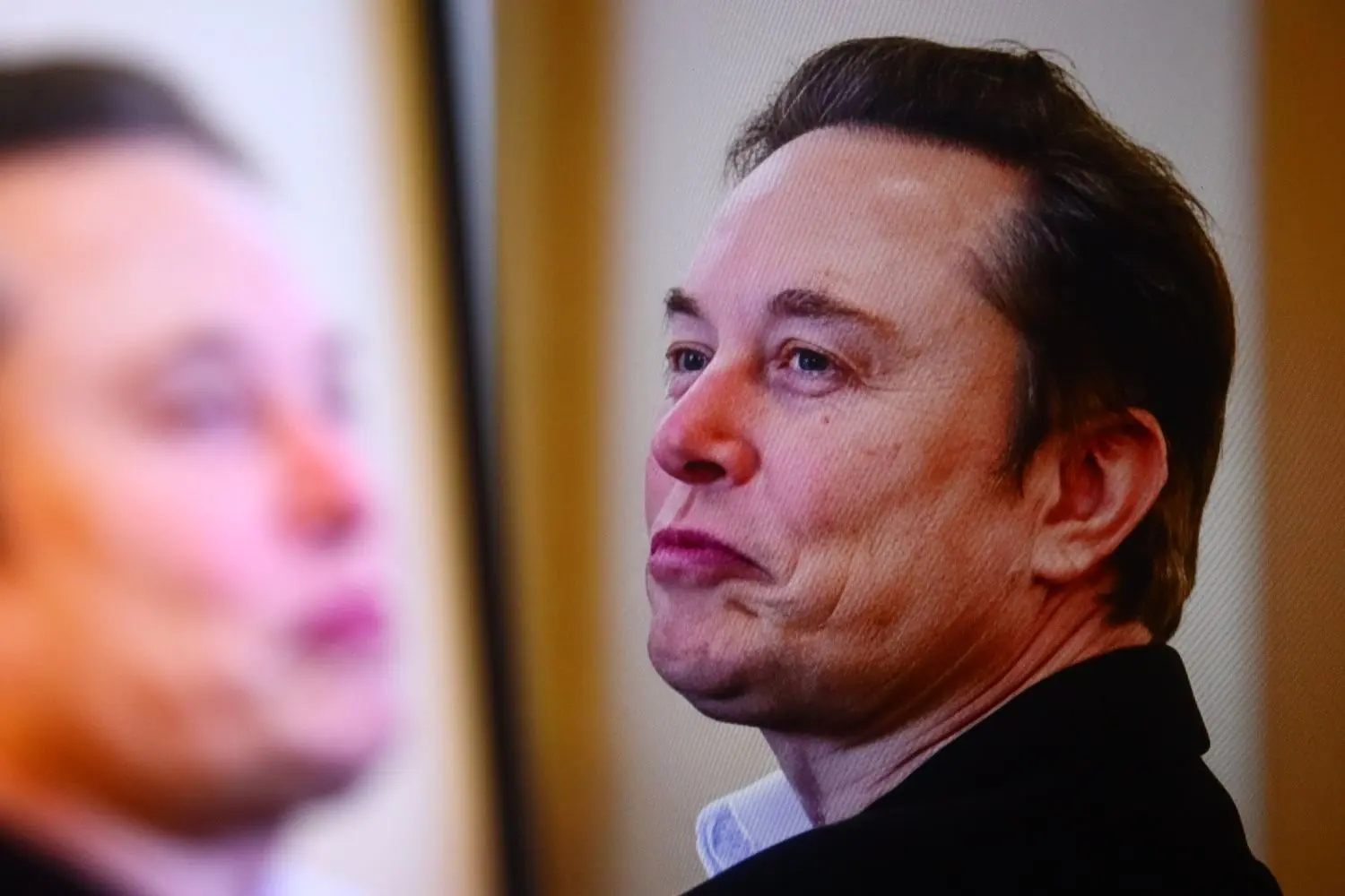 SpaceX stock reversal pulls Elon Musk below $1 trillion after Nasdaq debut (Image: Shutterstock)