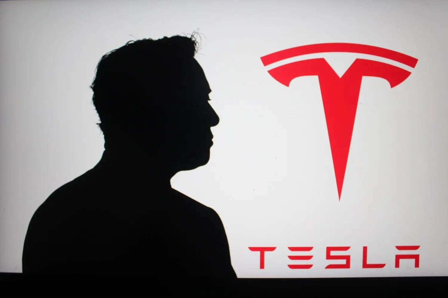 Elon Musk Rejects Tesla China Sale Report As SpaceX Merger Talk Grows