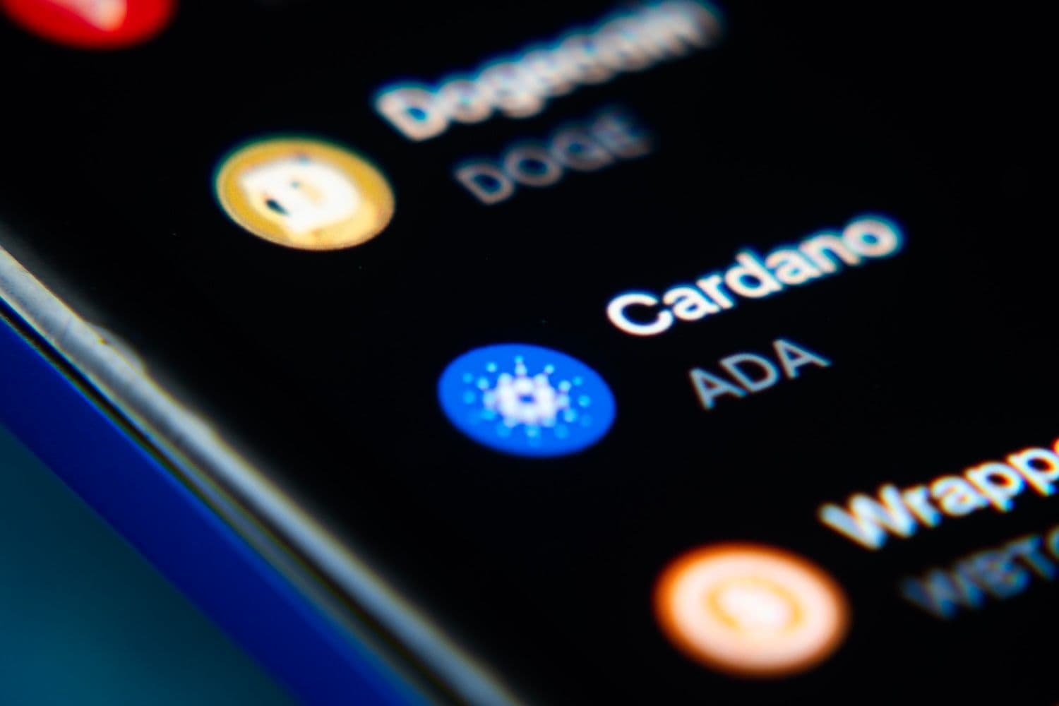 Charles Hoskinson predicted more ecosystem failures as ADA broke beneath $0.20, touching its weakest price in over five years. (Image: Shutterstock)