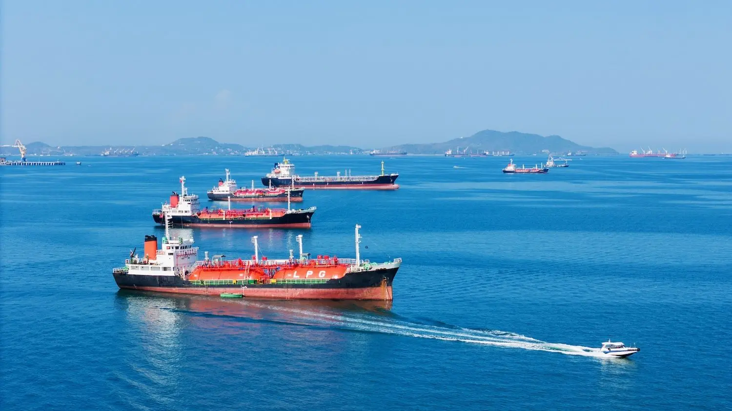 A Middle East supply shock rippled into crypto Thursday, pushing crude to $88.60 while Bitcoin sank toward $65,500. (Image: Shutterstock)