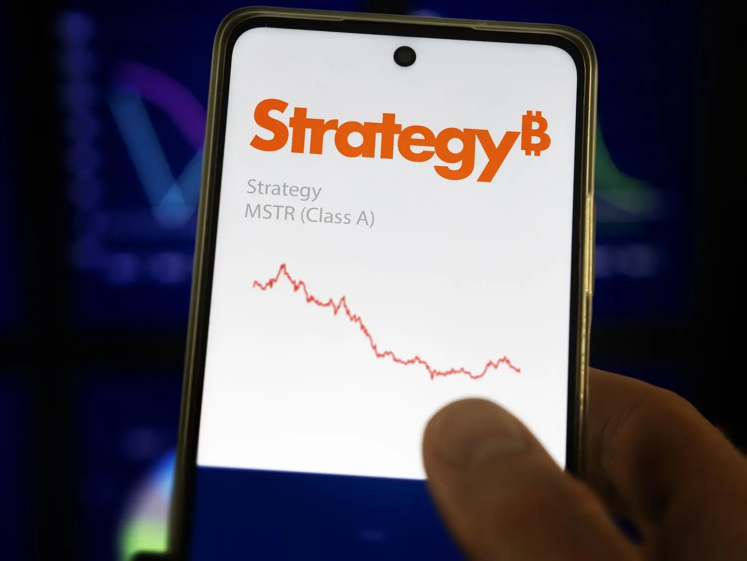 Falling Bitcoin prices drove an $8.22 billion loss at Strategy for the quarter, while its software business kept growing. (Image: Shutterstock)