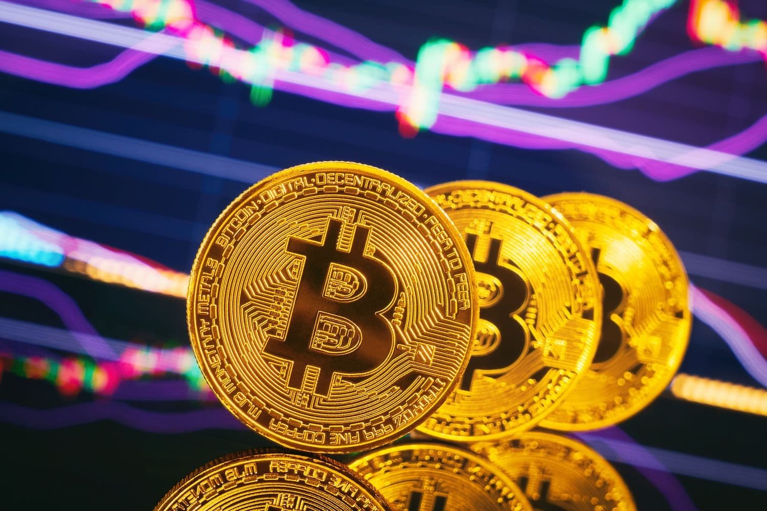 A drop near $75,000 contrasted with US stocks at record highs and miner-turned-AI firms reaching fresh peaks. (Image: Shutterstock)
